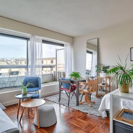 Lumineux Balcon * Parigi