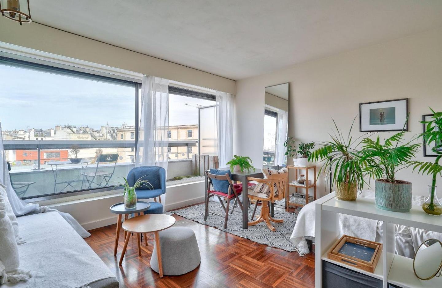 Lumineux Balcon * Parigi