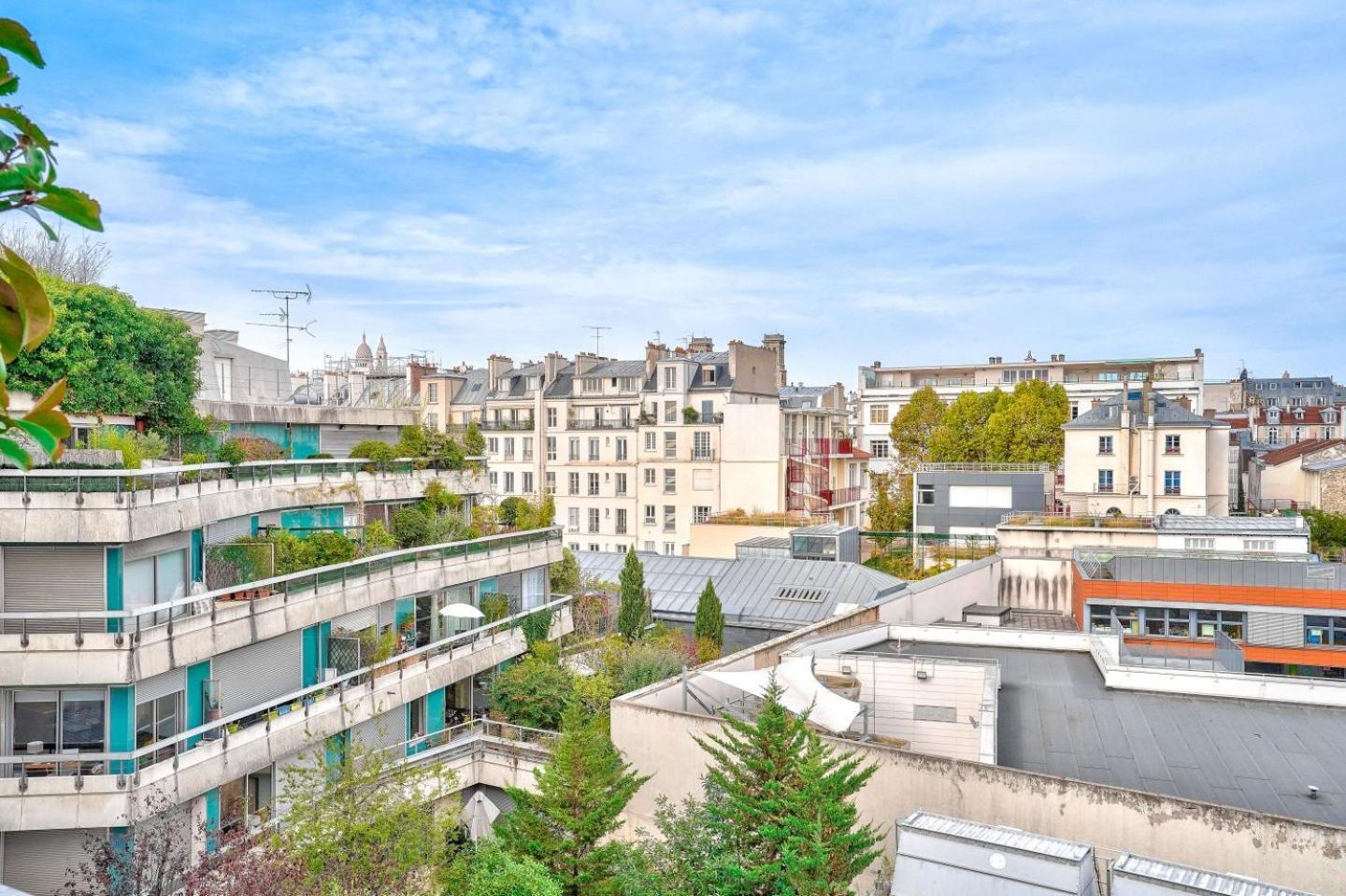 Lumineux Balcon Parigi